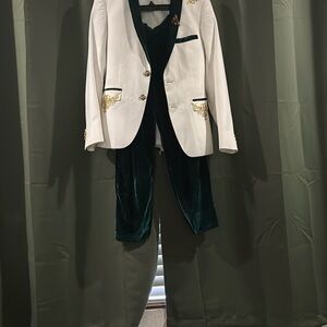 Elegant White and Green Men's Blazer Prom Suit
